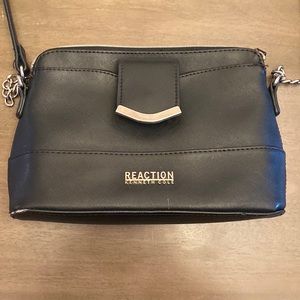 Kenneth Cole Reaction Crossbody Bag
